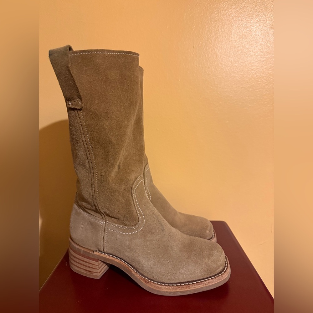 Campus 12R Frye Boots Wmns 7 - Picture 2 of 4